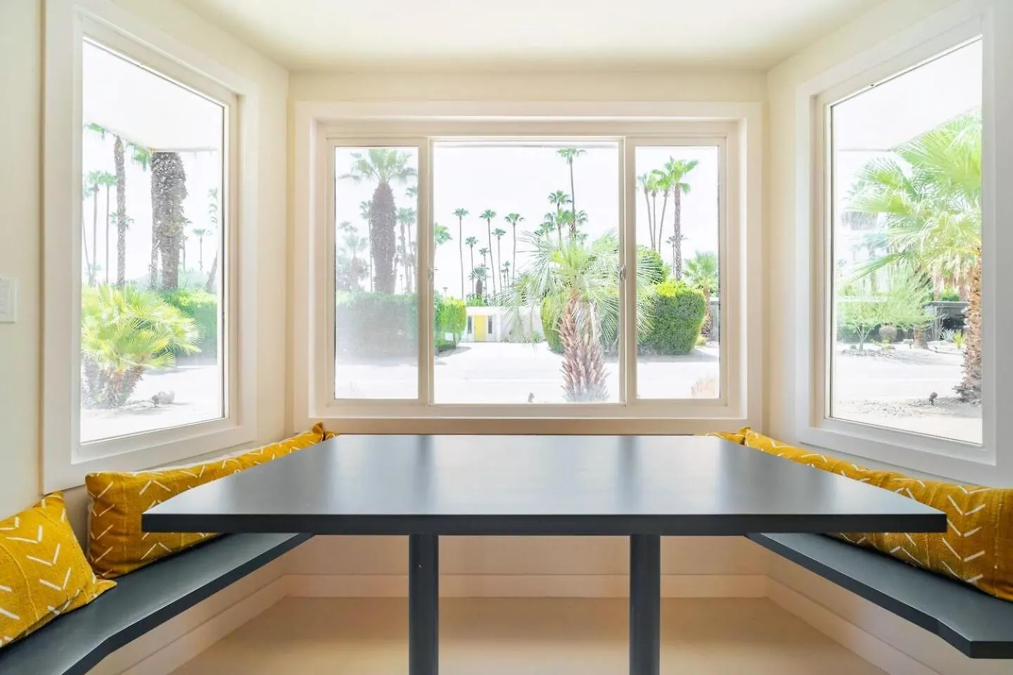 The Pom Pom House - In The Heart Of Palm Springs Villa 0*,  United States
